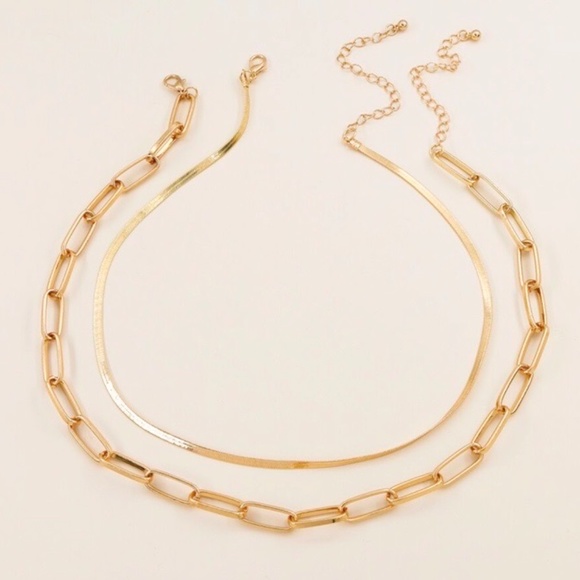 Jewelry - 2pcs Metal Chain Necklace
